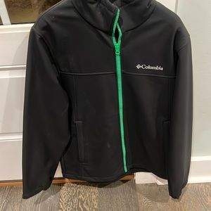 Men’s Columbia jacket.